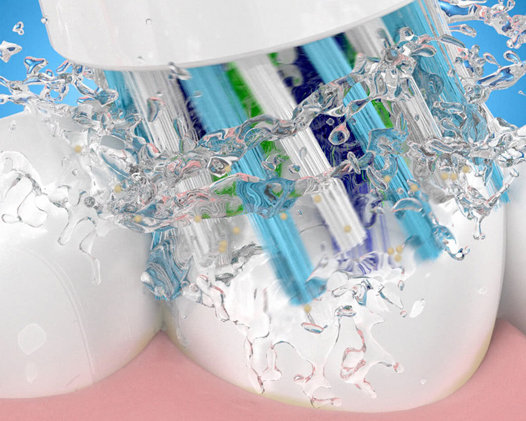 Immagine in azione dello spazzolino elettrico "Oral-B PRO 700"
